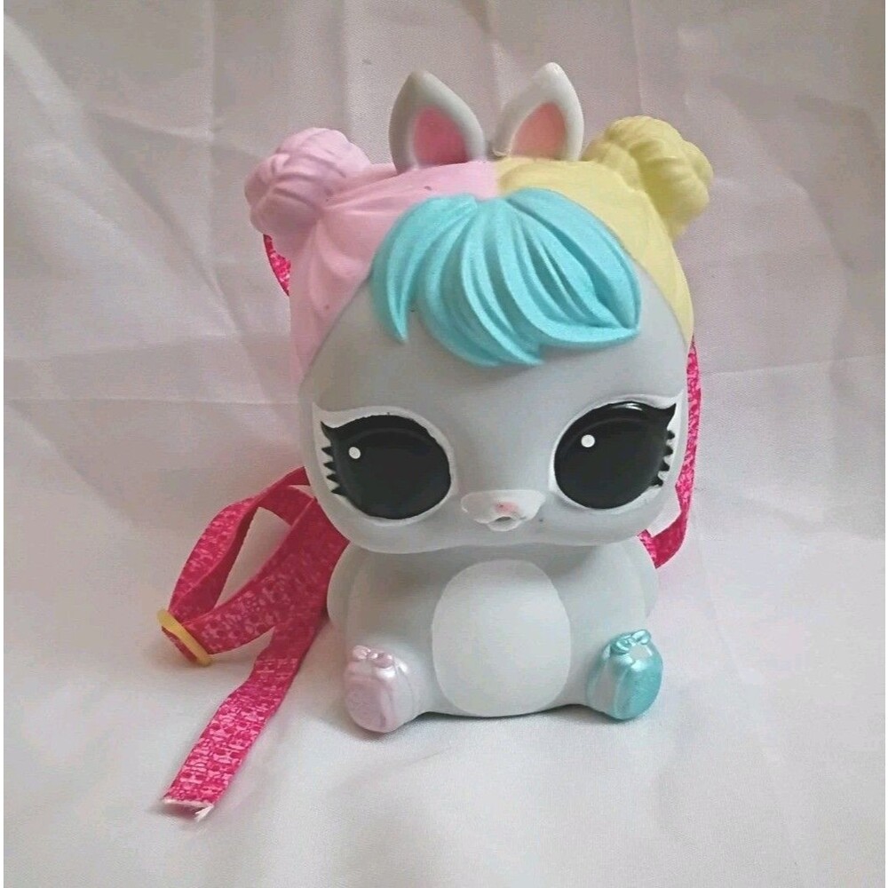 2018 MGA LOL Surprise Biggie Pets Hop Hop Bunny Coin Bank Back Pack